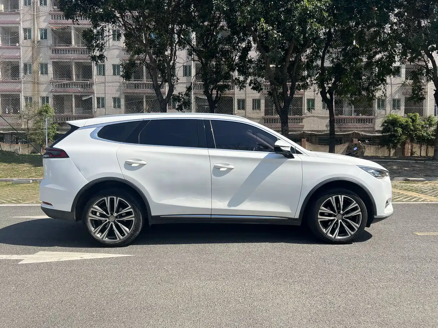 BYD TANG