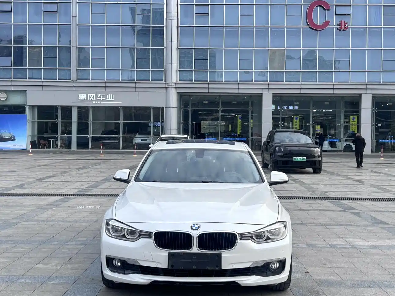 BMW 3 Series 2017 320Li Fashion фото 2