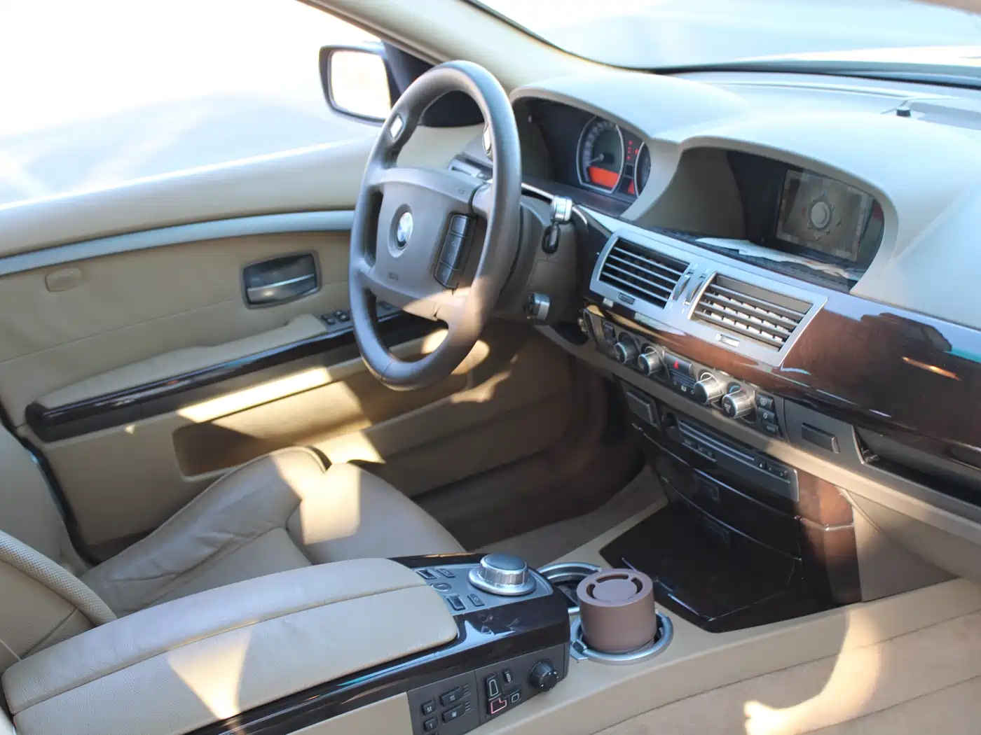 BMW 7 Series 2005 Model 750Li фото 18