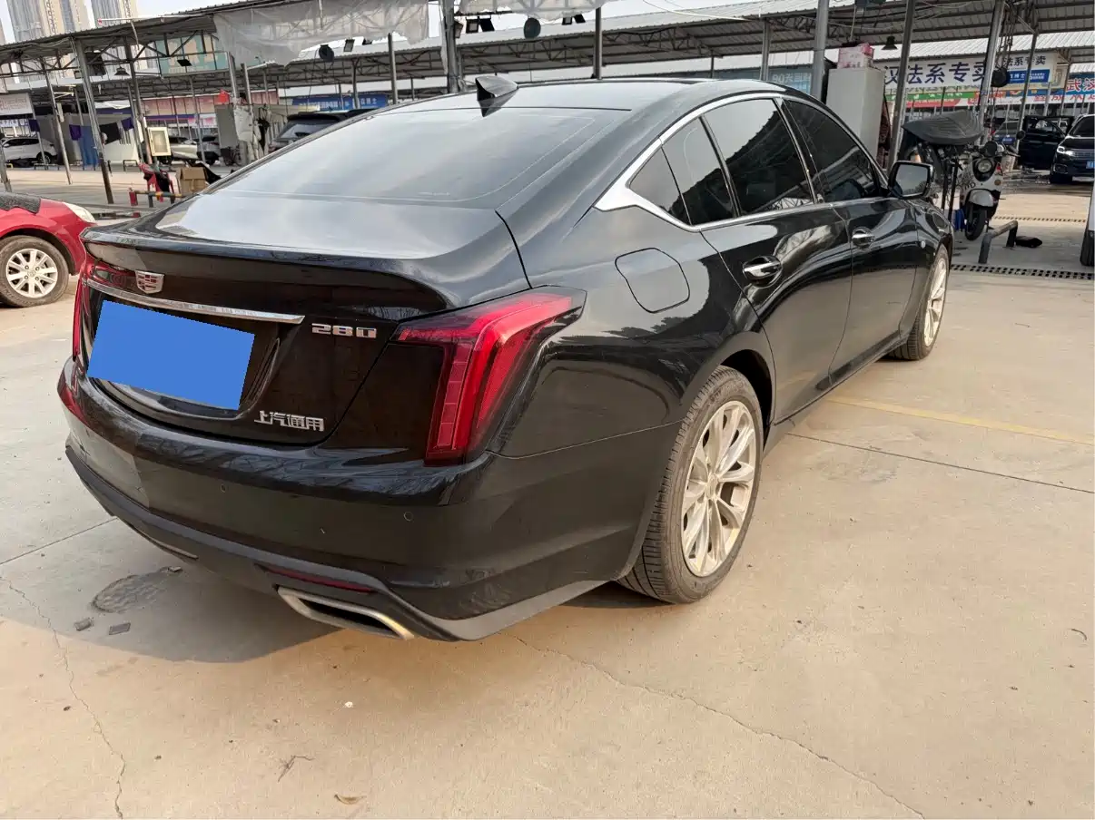 CADILLAC CT5