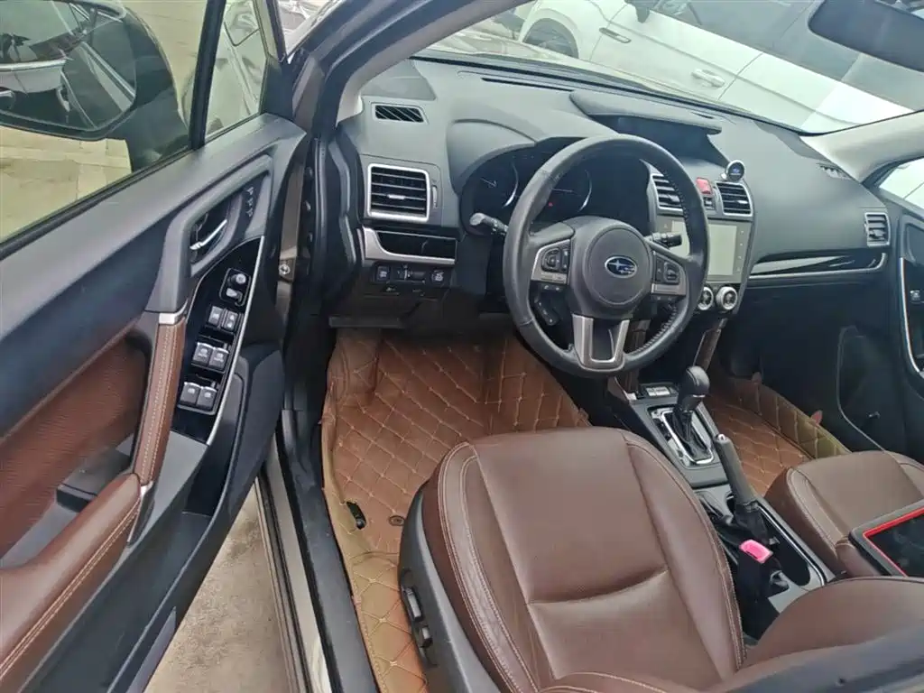 SUBARU FORESTER