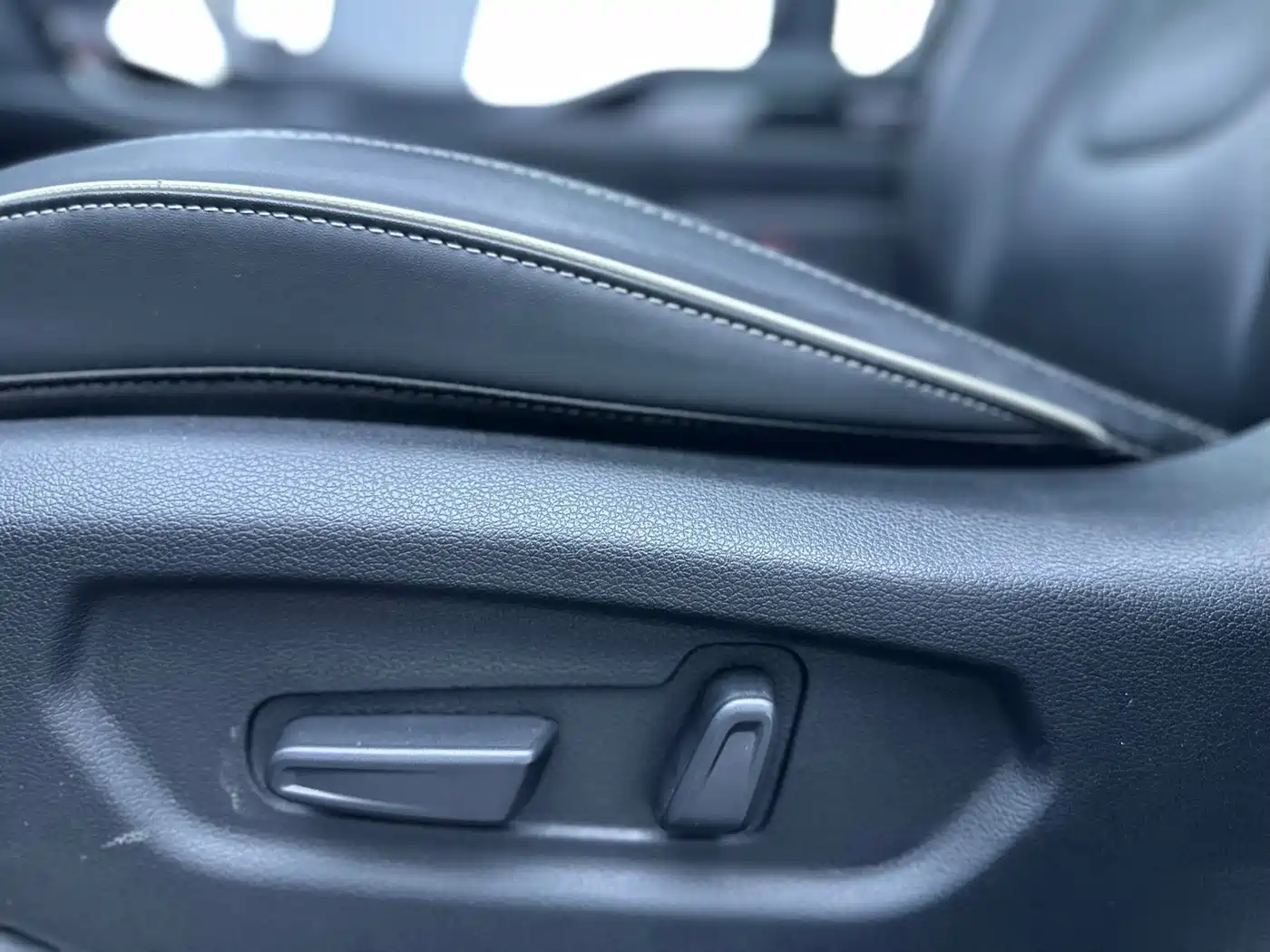Hyundai Custo 2025 2024 270TGDi LUX Premium Edition