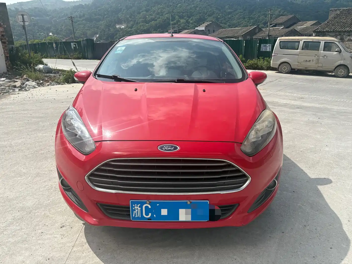 Ford Fiesta 2015 2013 Hatchback 1.5L Automatic Fashion