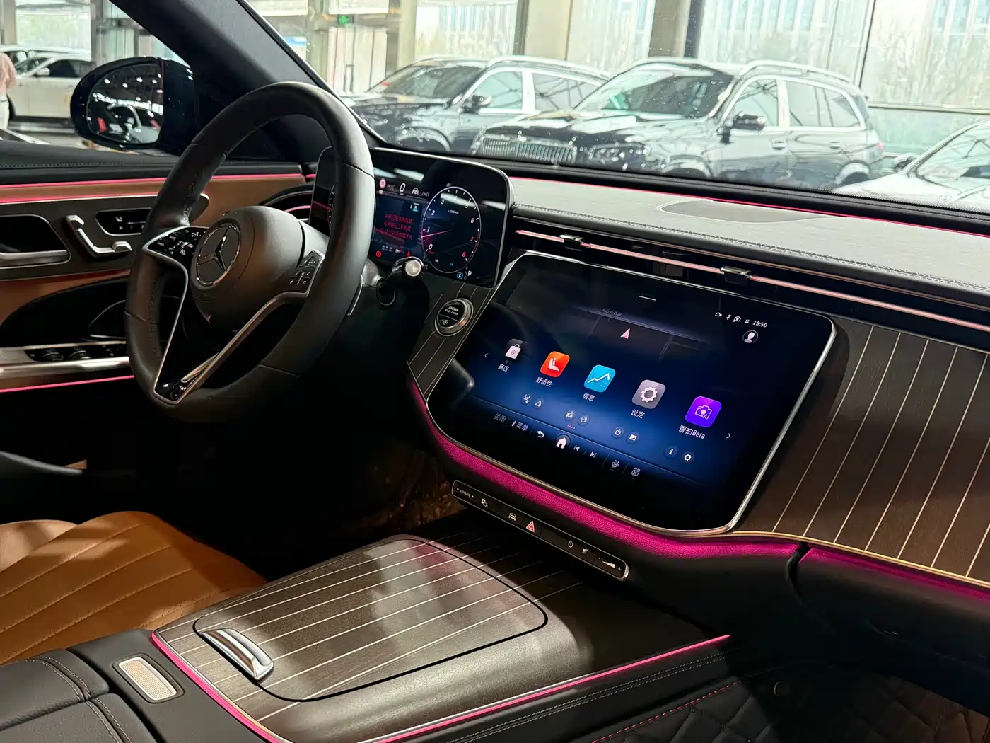 Mercedes-Benz E-Class 2024 E 300 L Fashion фото 9