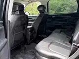 Фото 9 - Ford Edge