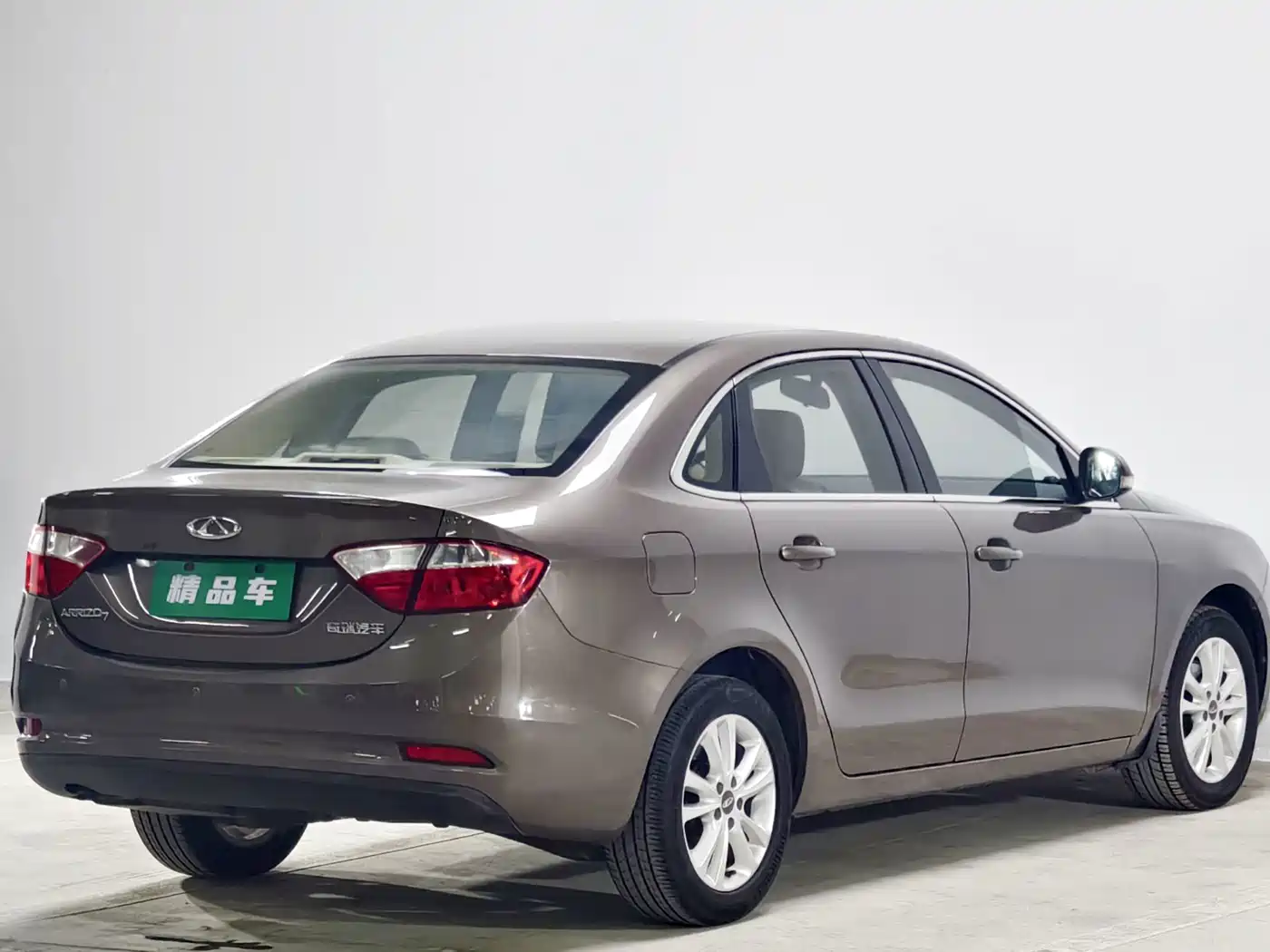 Chery Arrizo 7 2015 2015 1.6L Manual Zhishang Edition