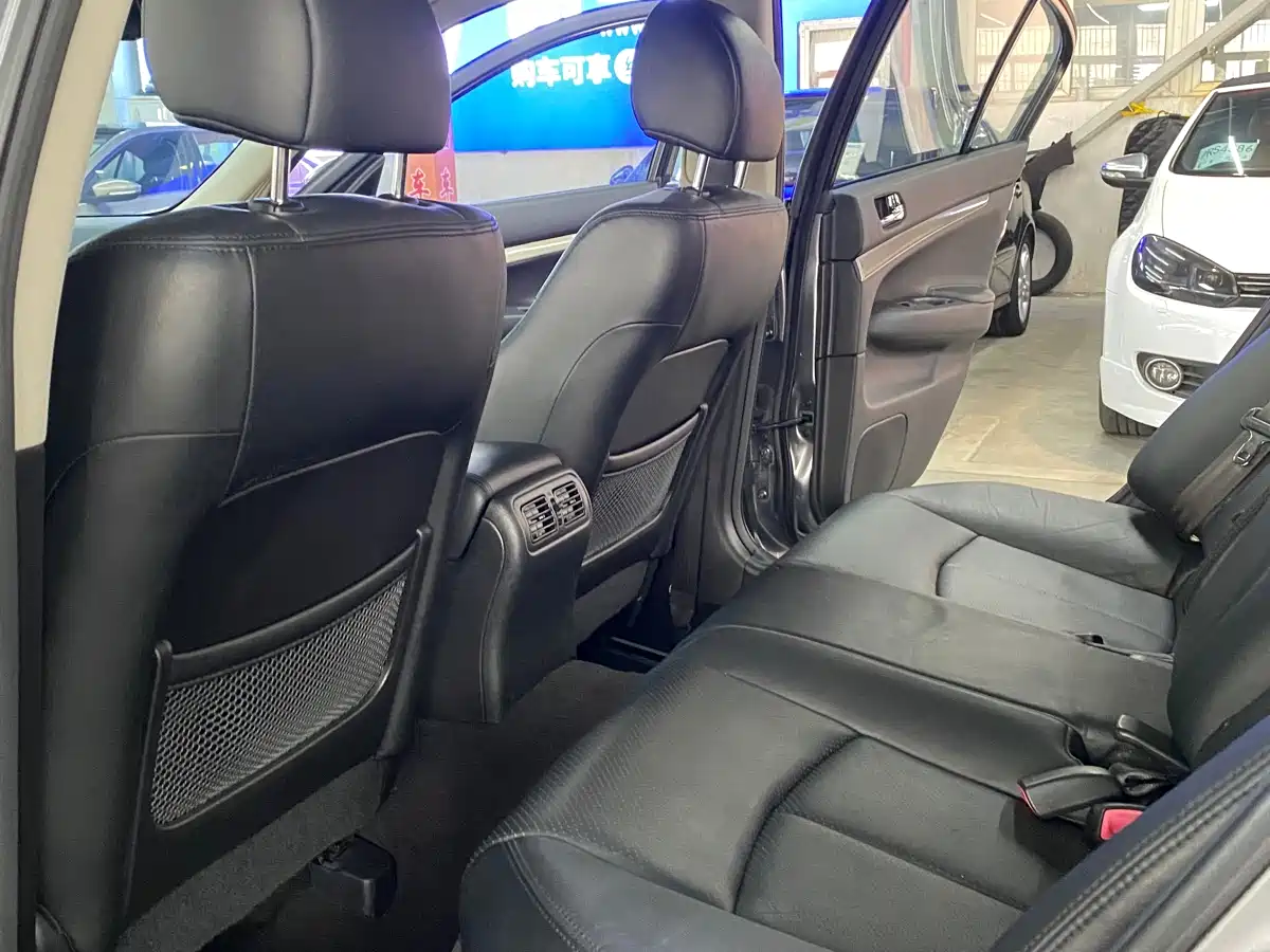 Infiniti G Series 2013 2013 G25 Sedan Luxury Sport Edition