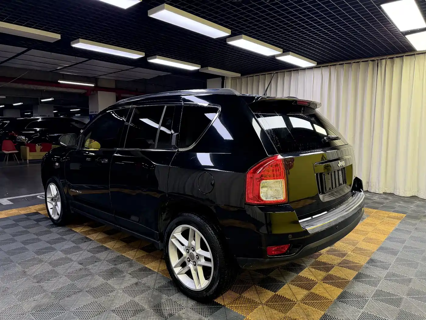 Jeep Compass (Import) 2013 2013 2.4L 4WD Luxury Edition