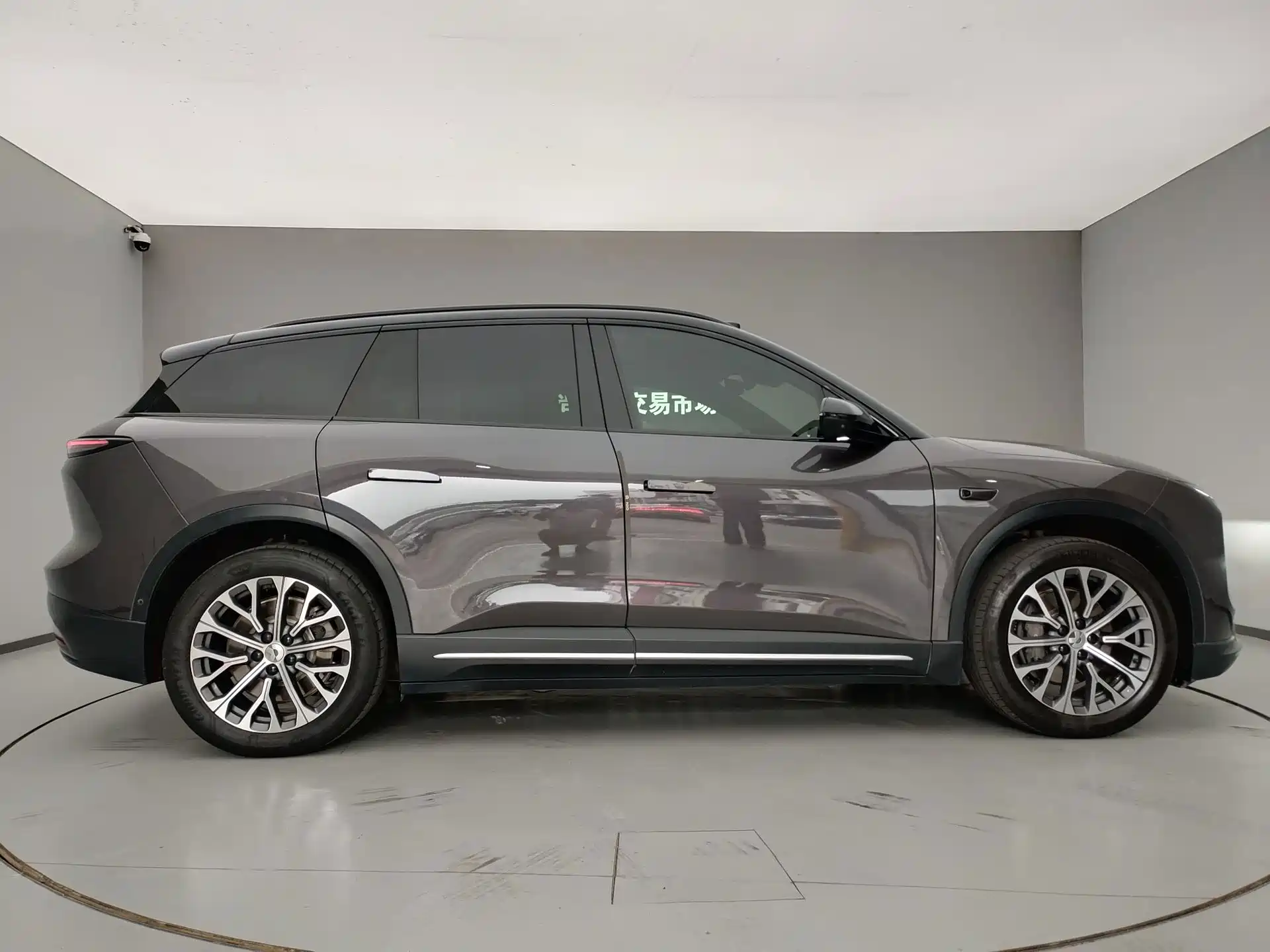 Фото 4 - NIO ES6