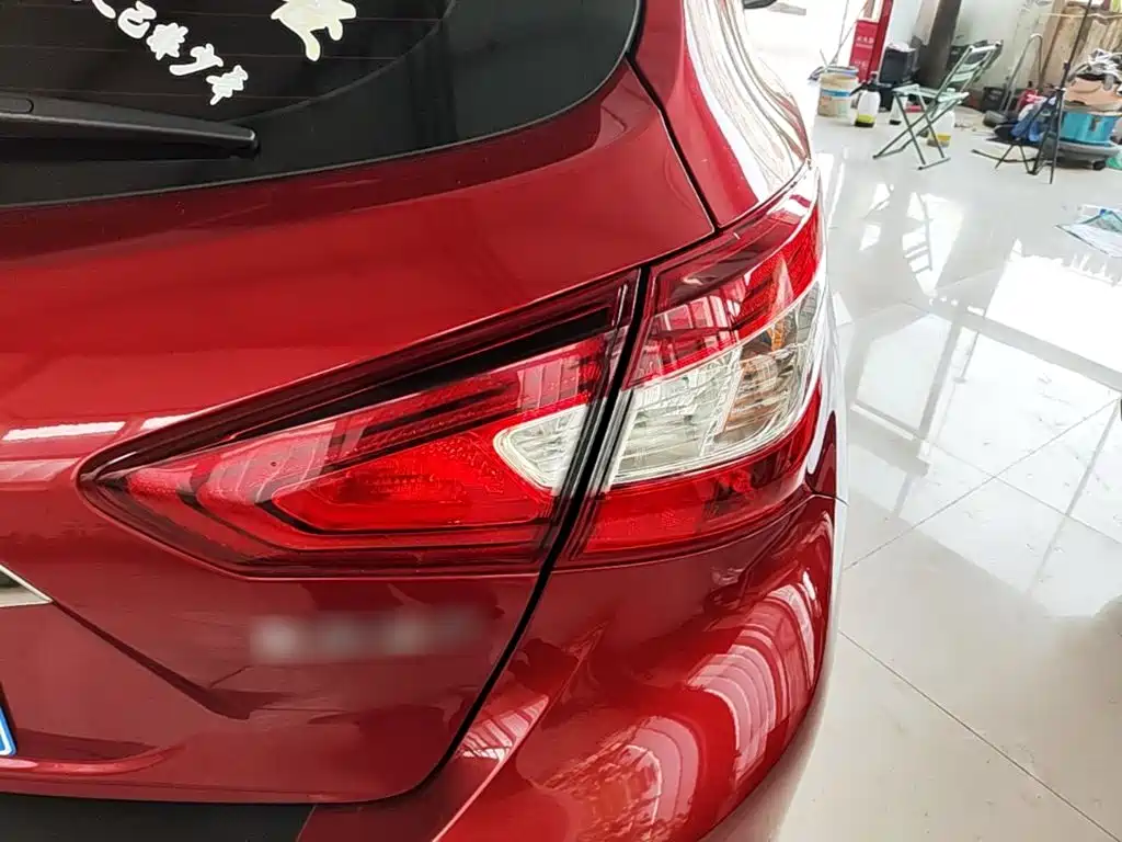 Nissan Tiida 2024 2024 1.6L CVT Cool Sport Edition
