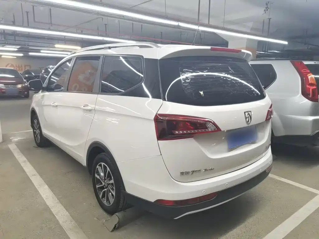 Фото 5 - Baojun 730