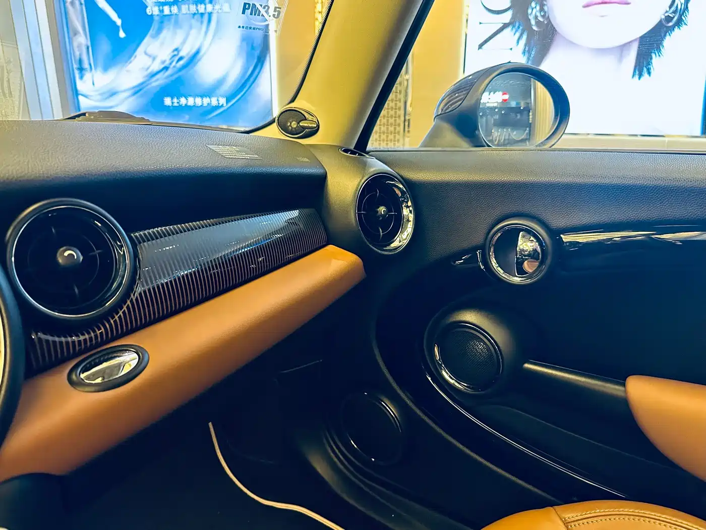 MINI MINI 2010 2010 1.6L COOPER 50 Mayfair