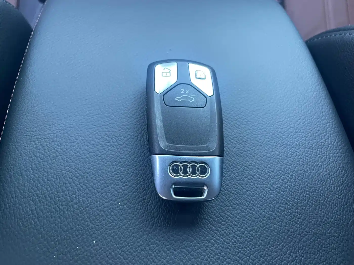 Фото 18 - Audi Q5L