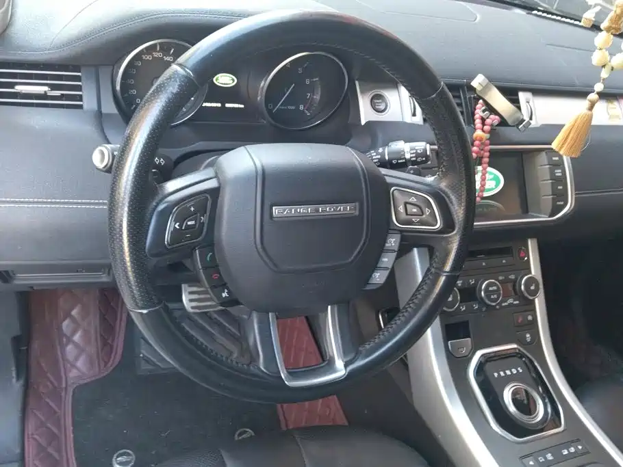 Land Rover Range Rover Evoque (Import) 2014 2014 2.0T 5-door Brilliance Sport