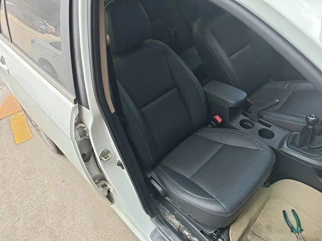 BYD L3 2014 2015 Energy-saving Edition 1.5L Manual Premium