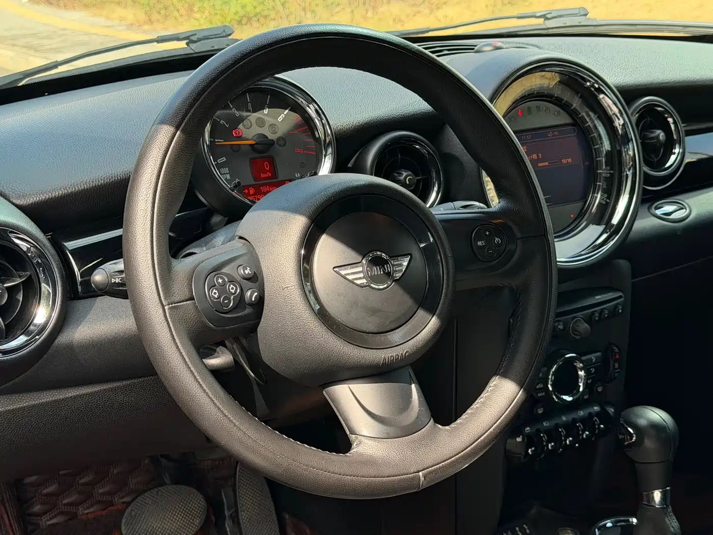 MINI COUPE 2012 1.6L COOPER фото 13