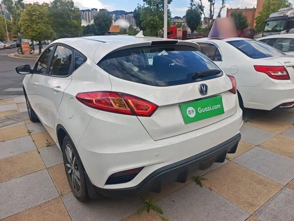 Changan Eado XT 2017 2016 1.6L Manual Stylish Cool Edition
