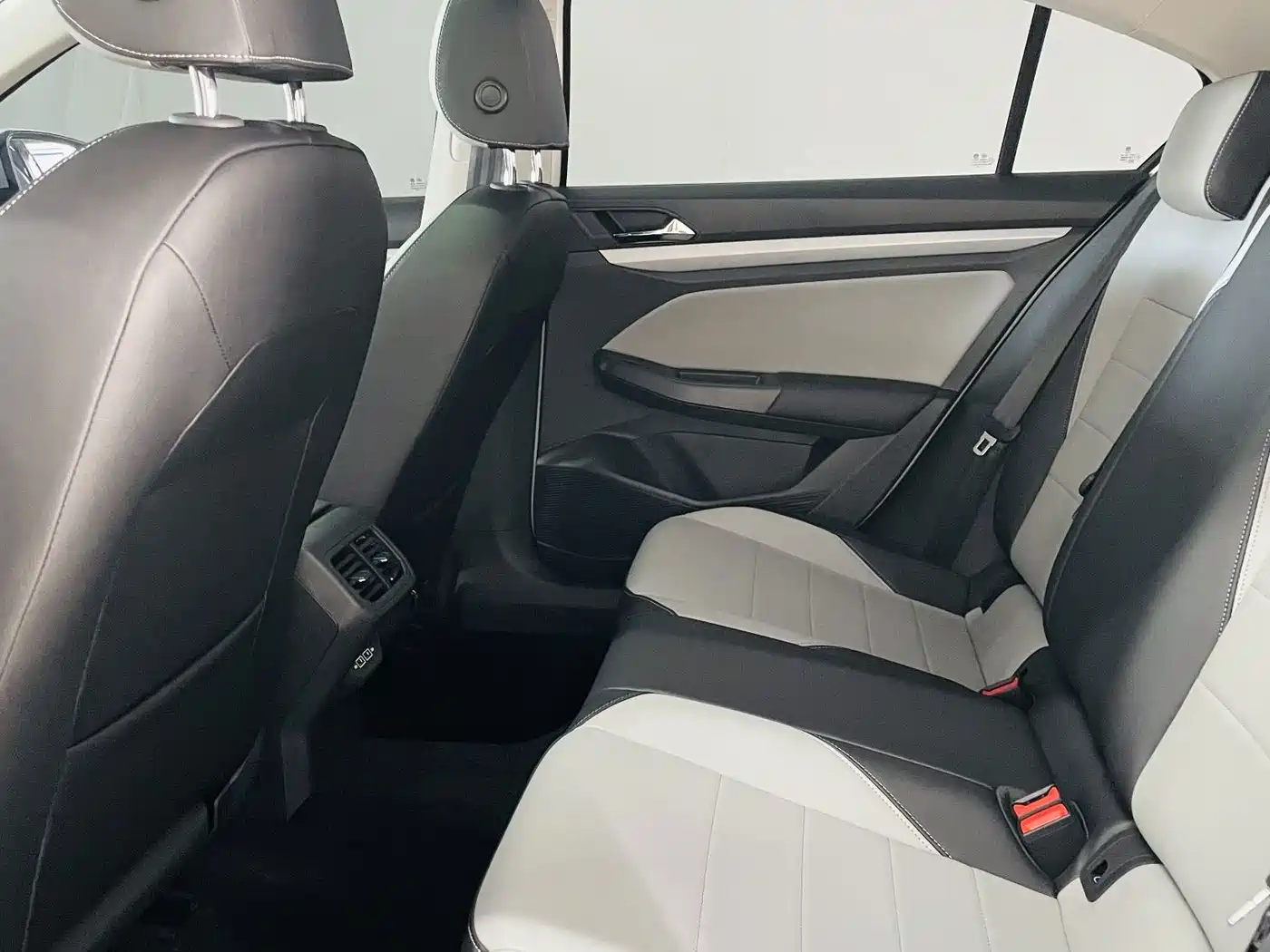 Volkswagen Bora 2026 2025 200TSI DSG Joy Ride Navigation Edition