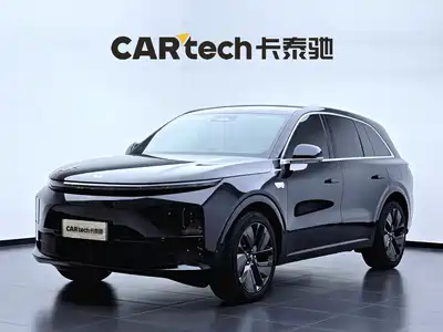 Li Auto L6