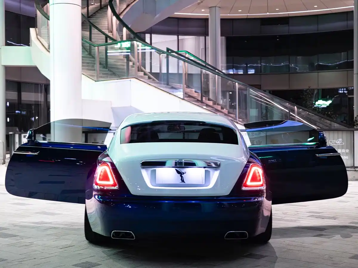 Rolls-Royce Wraith 2019 2018 6.6T Standard