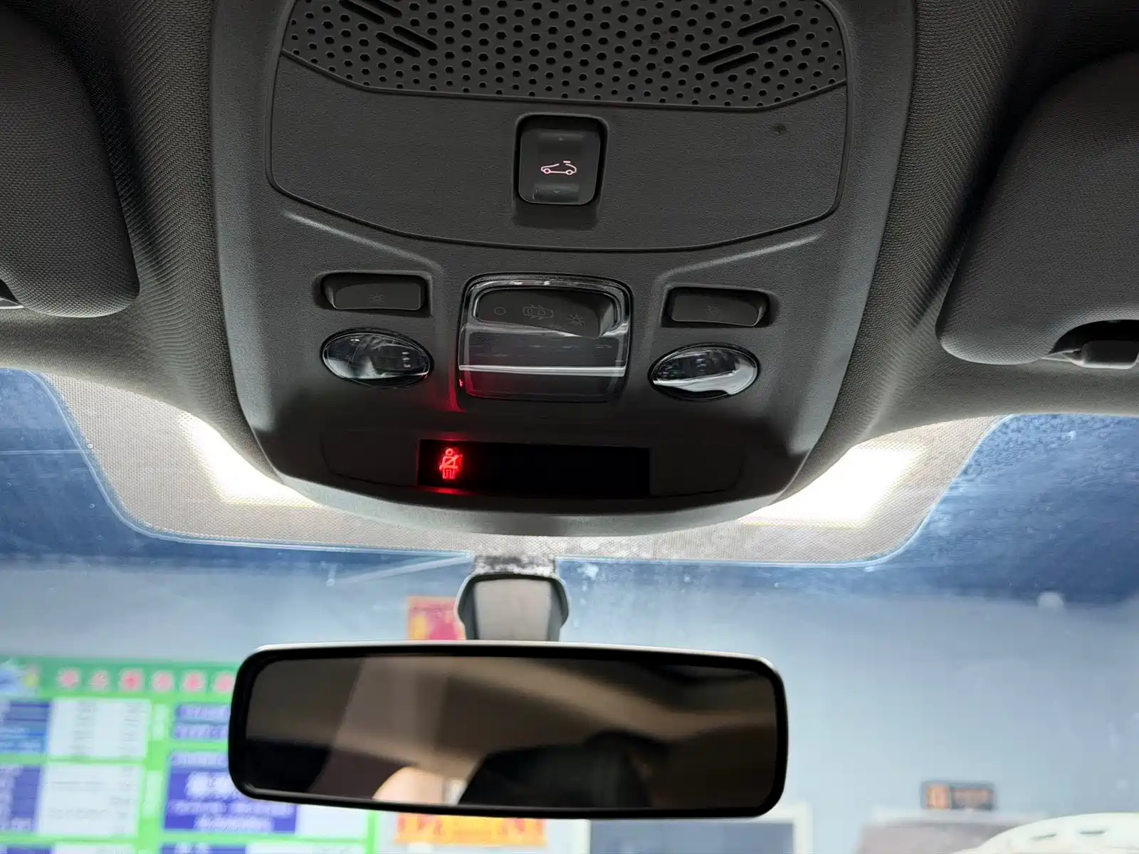 Photo 20 - Peugeot 2008