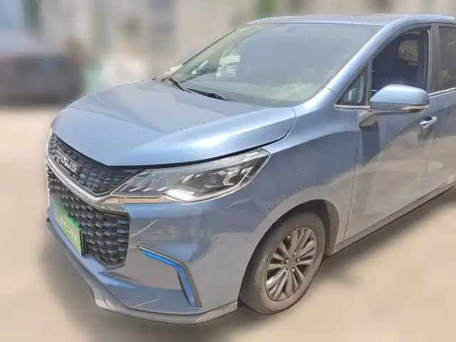  SAIC Maxus SAIC MAXUS EUNIQ 5 2020 1.3T PLUG IN Elite Edition