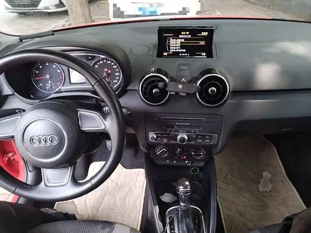 Audi A1 2017 2016 30 TFSI Sportback Design Style Edition