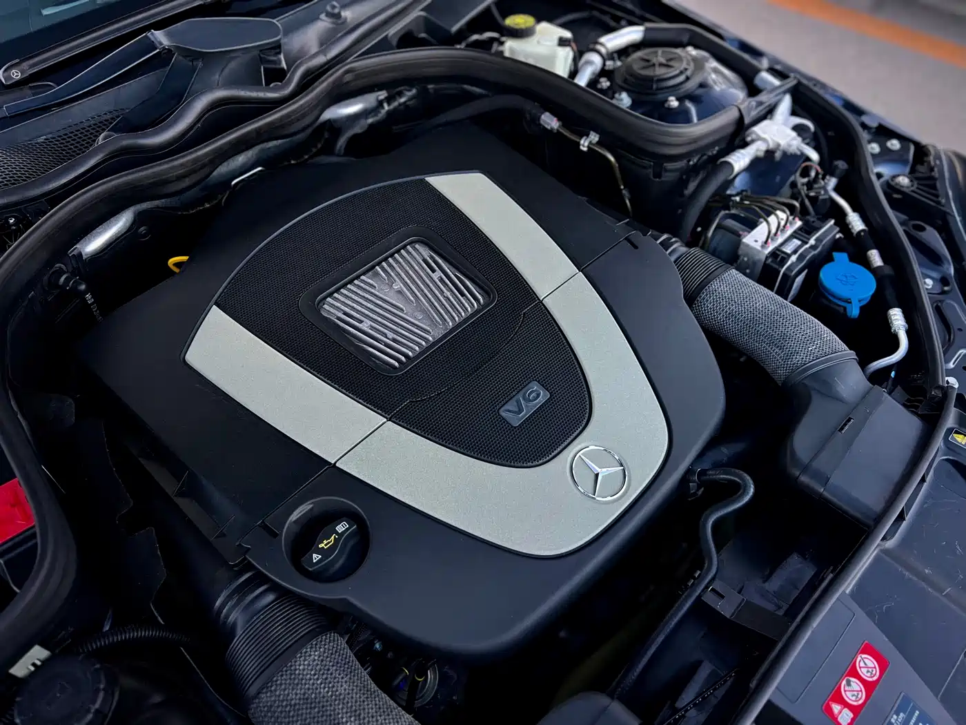 Mercedes-Benz E-Class 2010 E 300 L Fashion фото 46