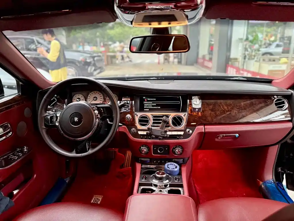Rolls-Royce Ghost 2011 2010 Model 6.6T Standard