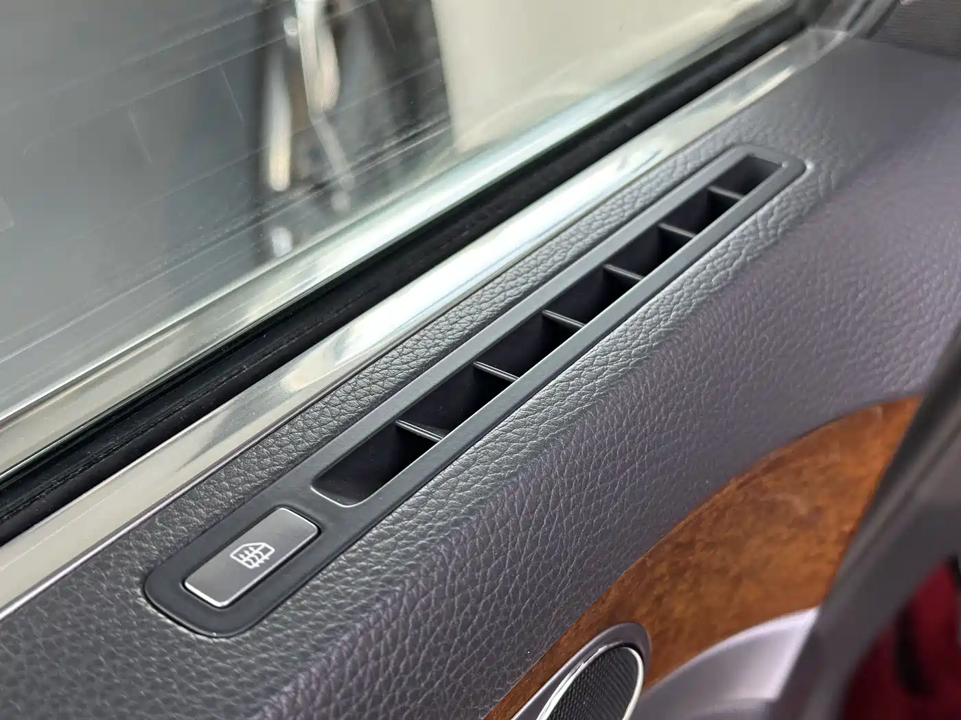 Volkswagen Phaeton 2014 3.0L Business Edition фото 19