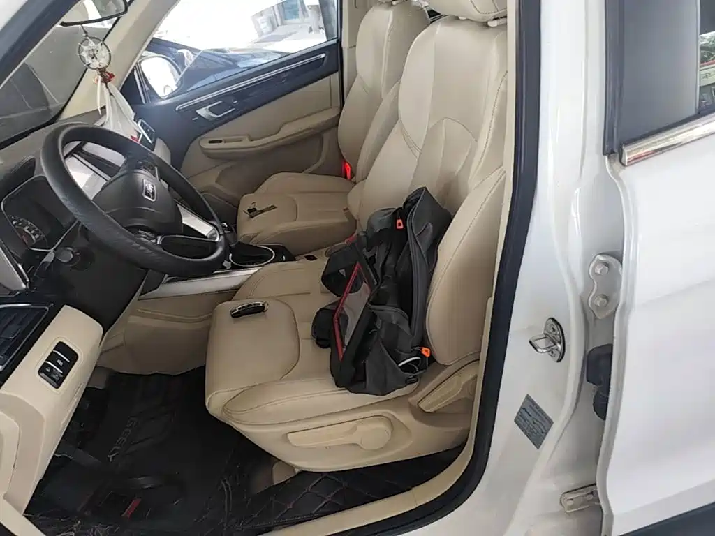 Zotye Damai X5 2017 2017 Upgrade 1.5T CVT Landlord