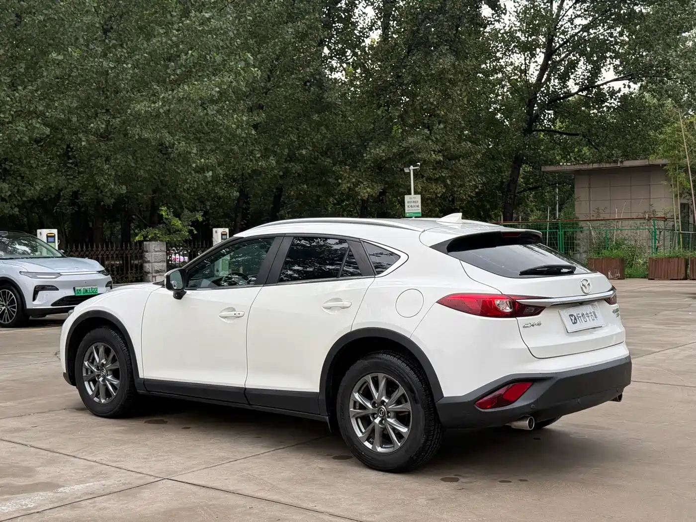 Фото 14 - Mazda CX-4