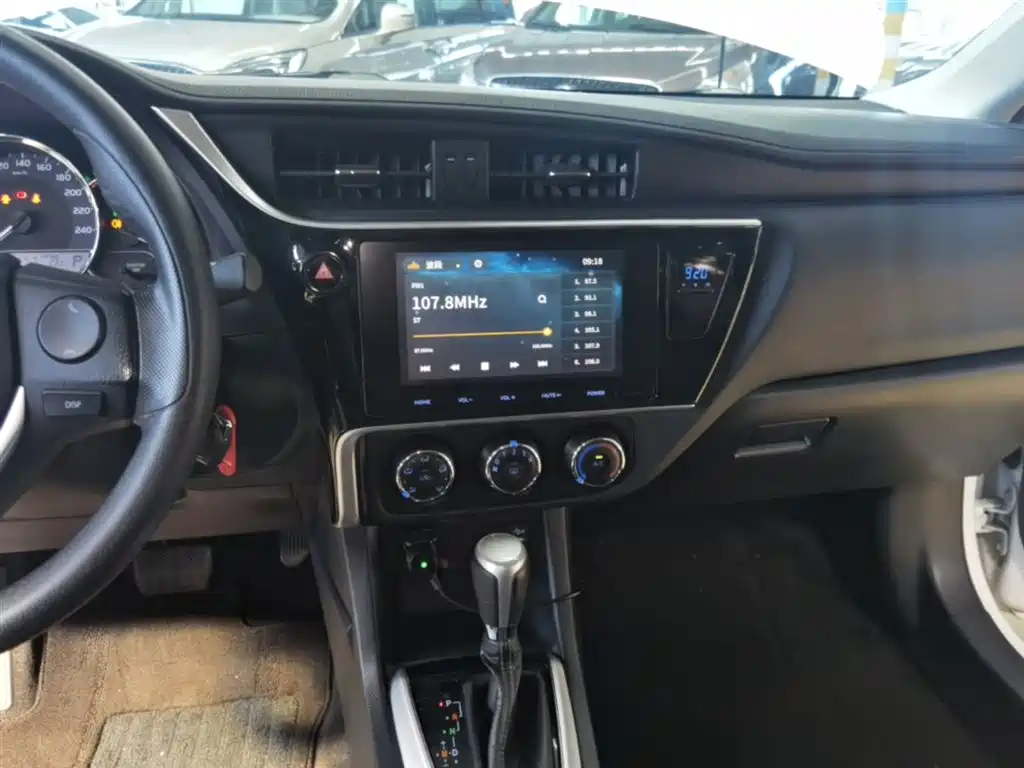 Toyota Levin 2017 Facelift 185T CVT Elite Edition China VI фото 13