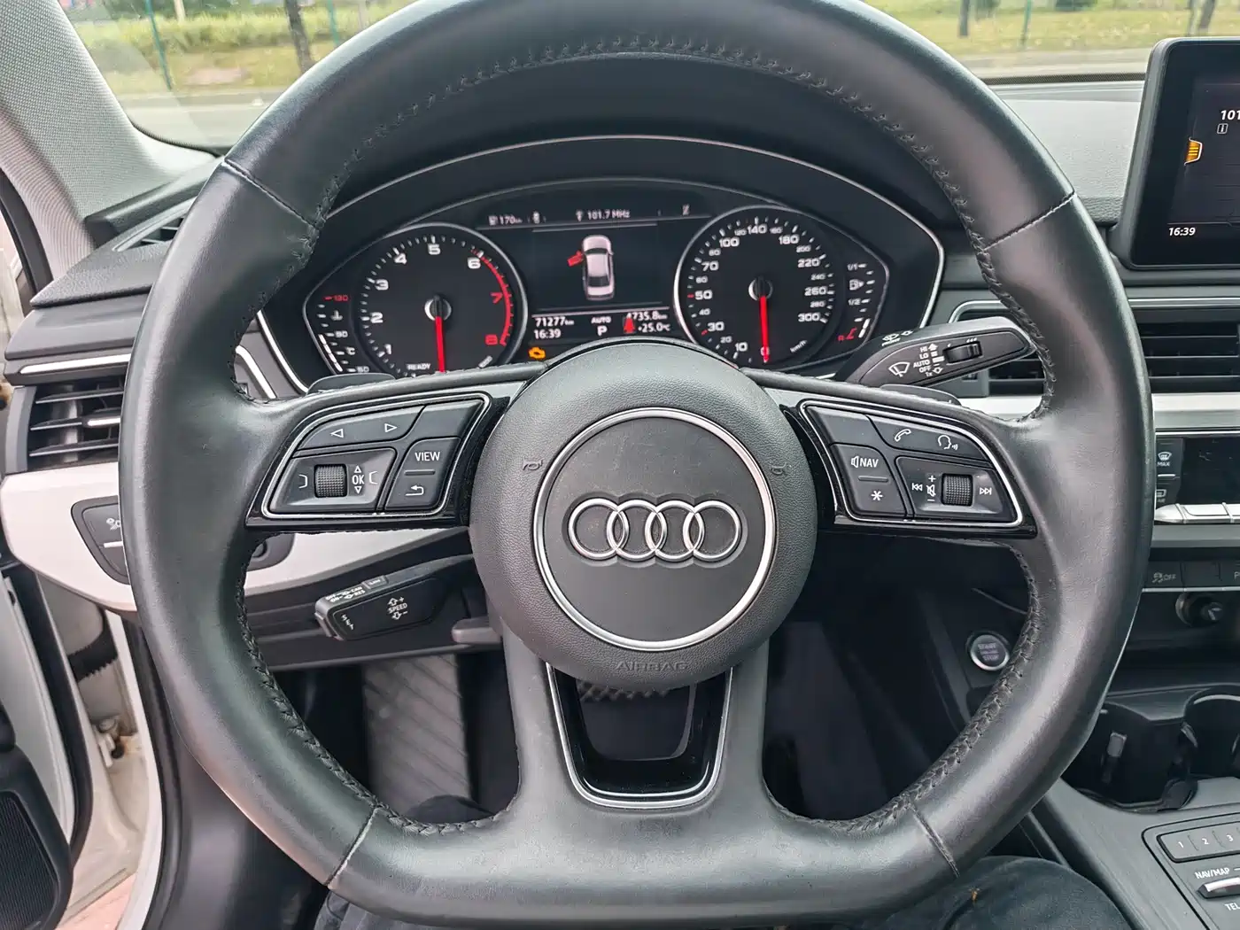 Audi A4L 2019 45 TFSI quattro Personality Sport (China V) фото 11