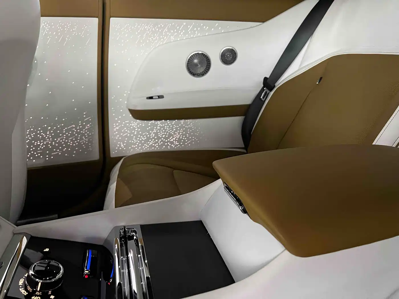 ROLLS-ROYCE CHTHONIC