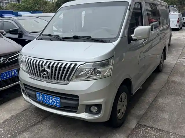  Changan Kaicheng Changan Ruixing M80 2018 1.5L Revised Comfort Model CNG Van Flat Roof Tailgate 4G15S