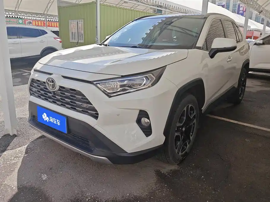 Toyota RAV4 Rongfang 2020 2.0L CVT 4WD Premium Edition