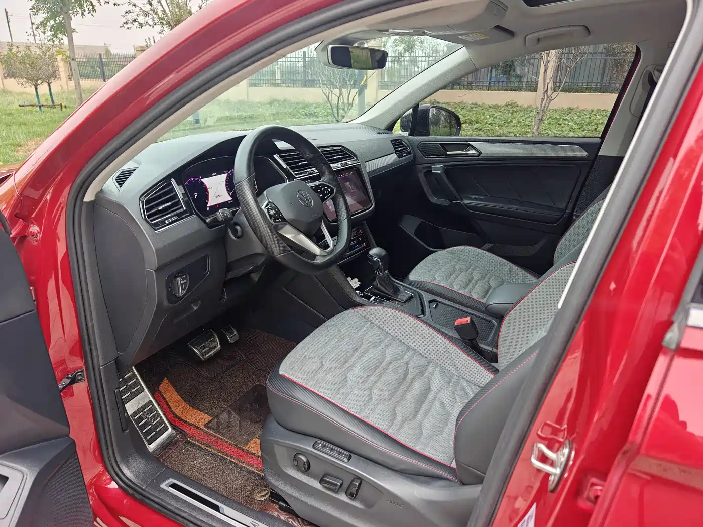 Volkswagen Tiguan X 2021 330TSI 2WD Prestige Flagship фото 12