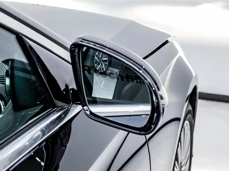 Mercedes-Benz E-Class 2023 E 300 L Fashion фото 25