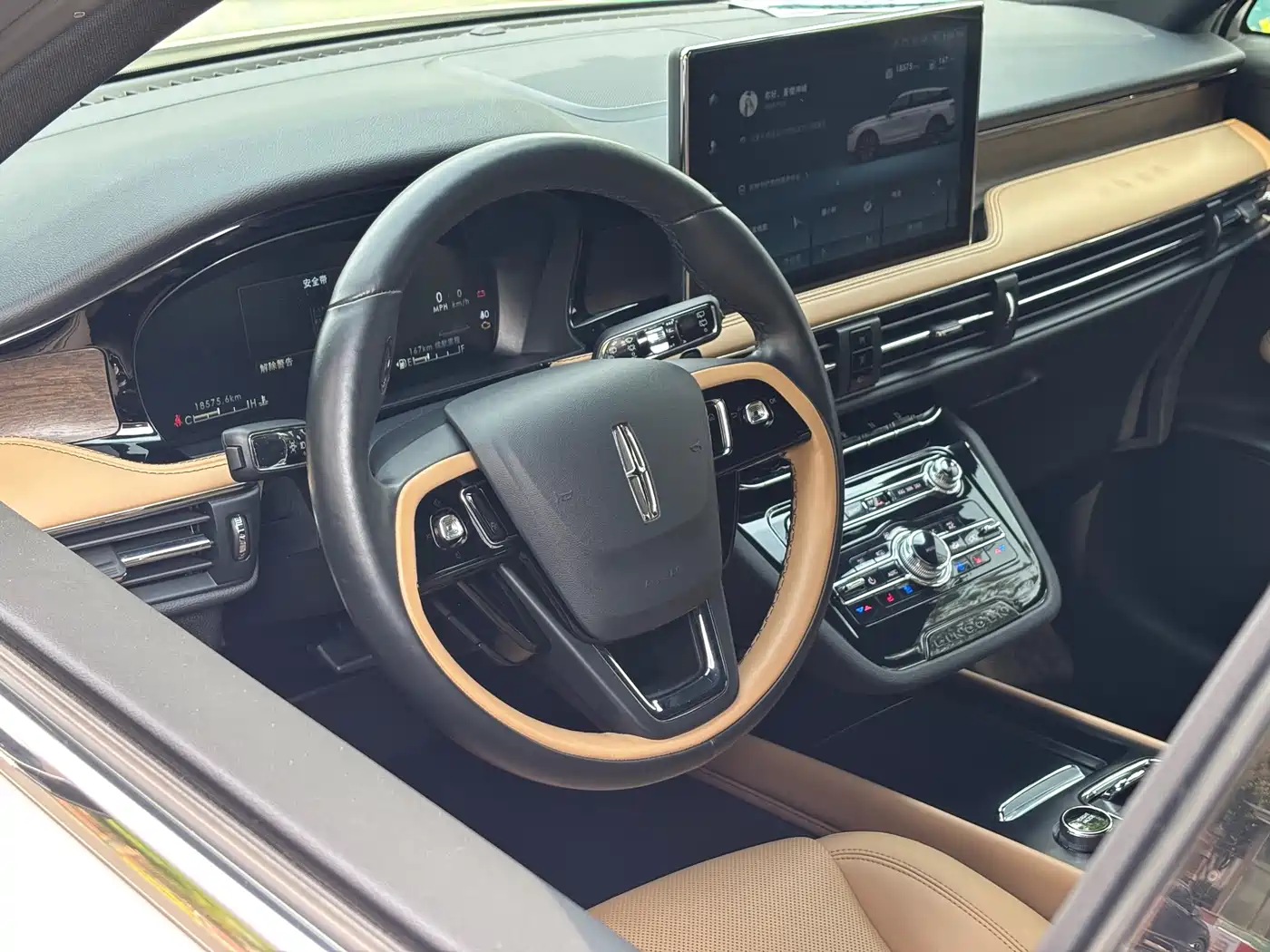 Lincoln Adventurer 2022 2.0T AWD Premium Luxury Edition фото 7