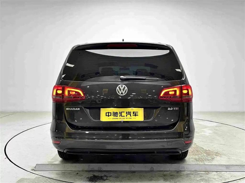 Фото 18 - Volkswagen Sharan