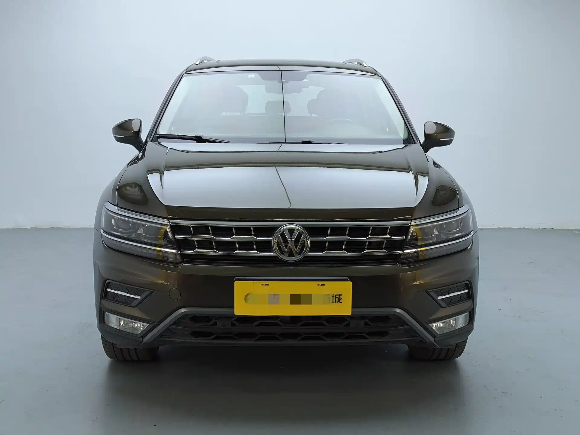 Фото 2 - Volkswagen Tiguan L