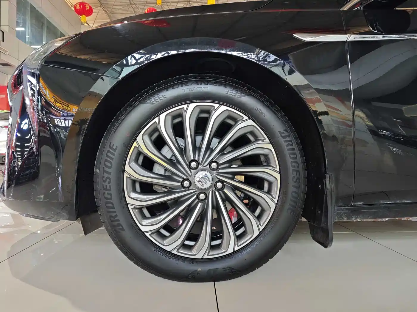BUICK LACROSSE