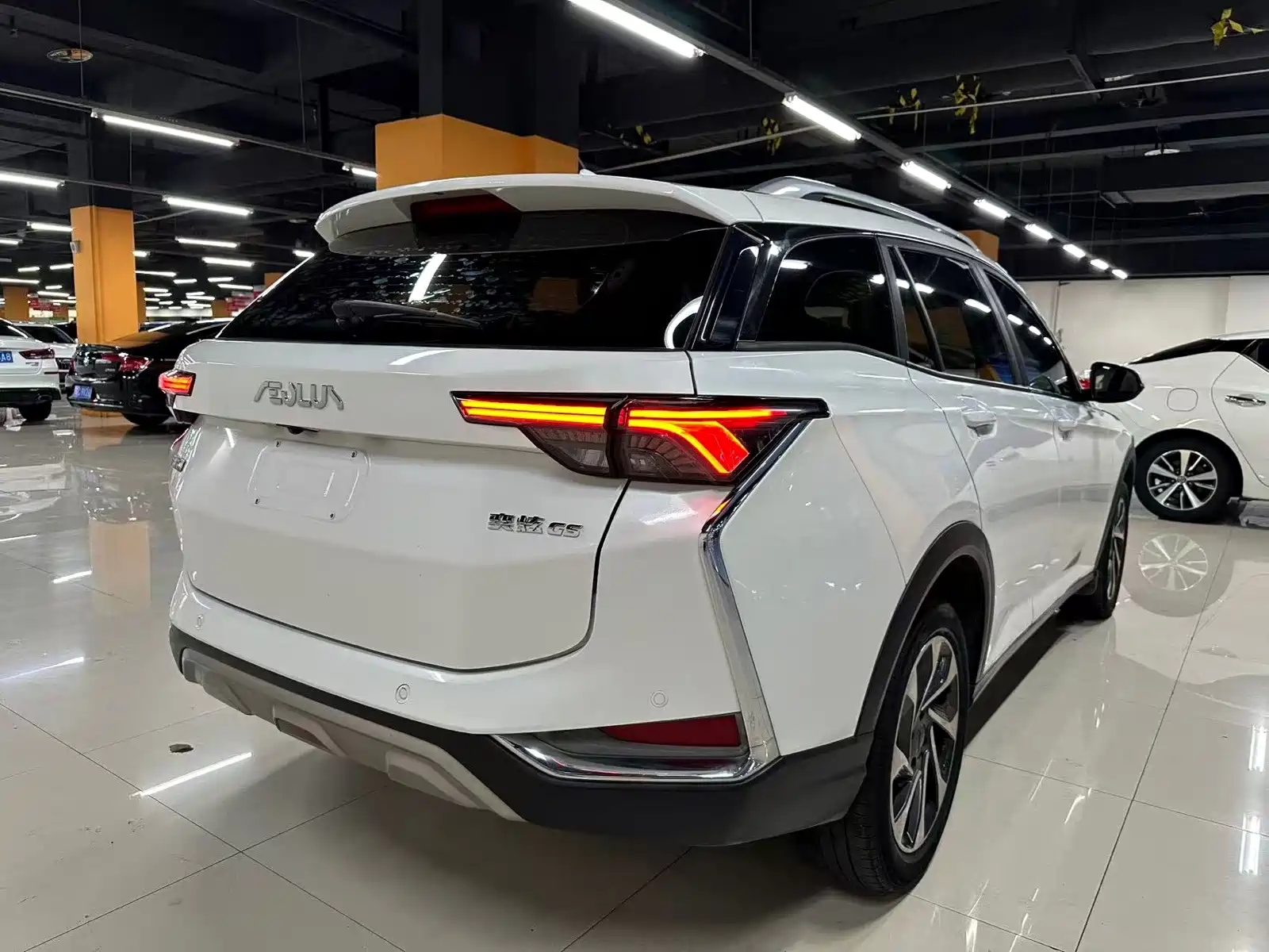 Фото 14 - Dongfeng Aeolus Yixuan GS