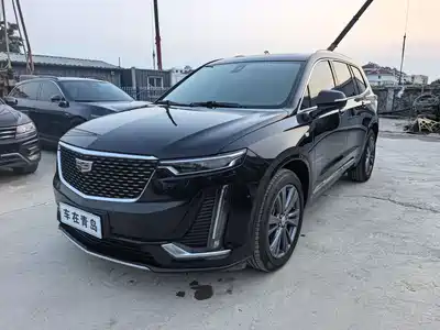 Cadillac XT6