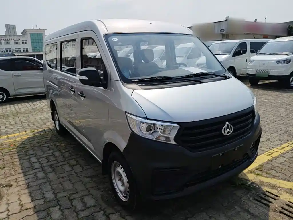 Changan Kuayue Kuayuexing V3 2025 2023 1.3L Gasoline Enjoyment 5-seater Passenger Van