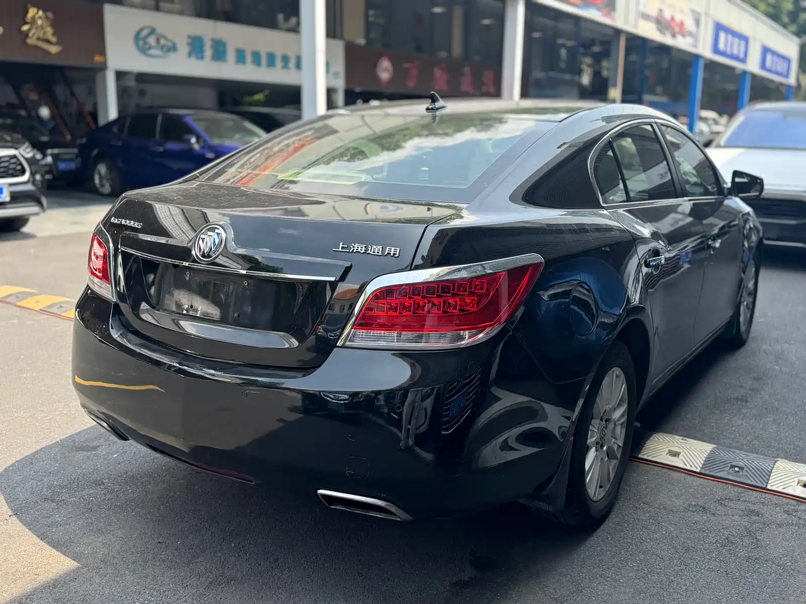 Фото 7 - Buick LaCrosse
