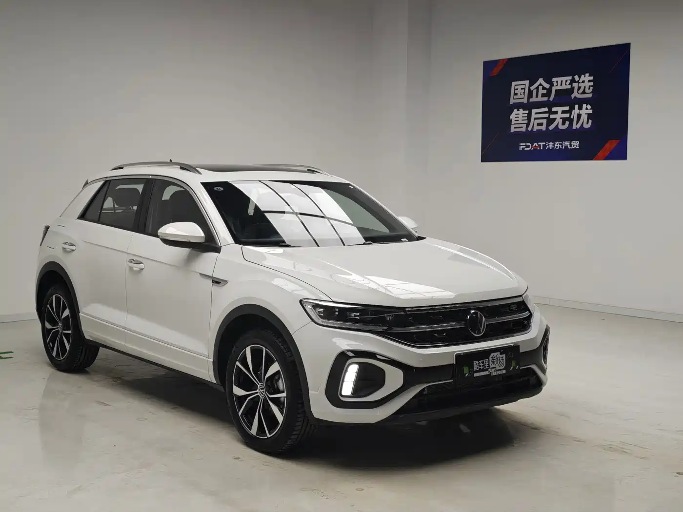 Фото 3 - Volkswagen T-ROC