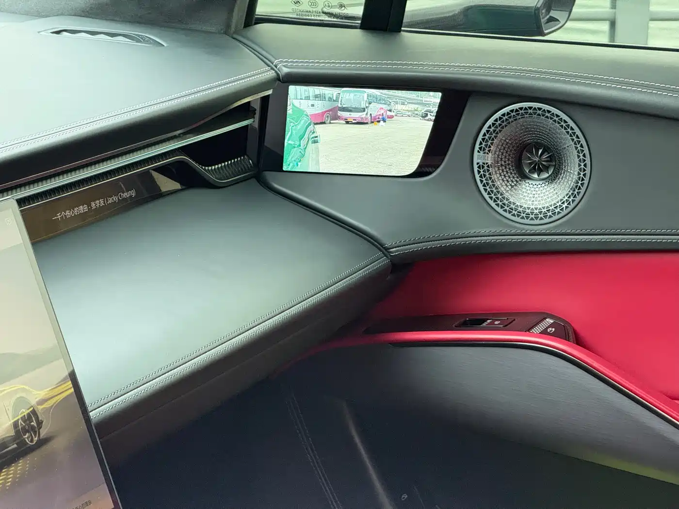 LOTUS SPORTS CAR ELETRE