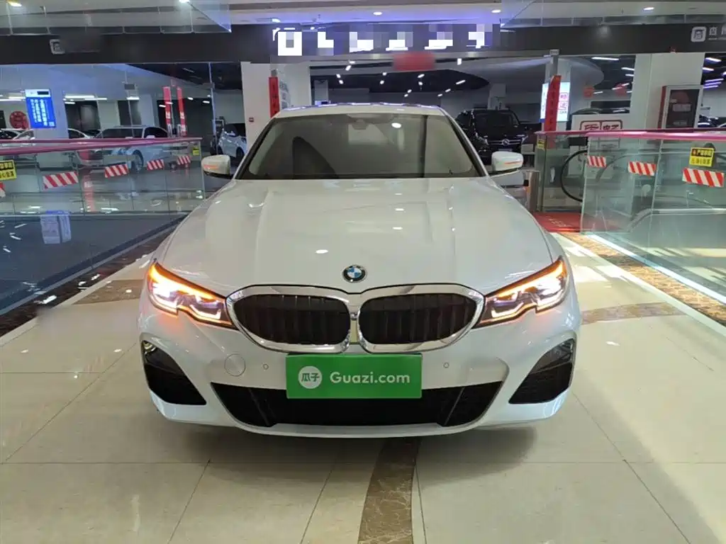 BMW 3 Series 2022 325Li M Sport Package фото 3